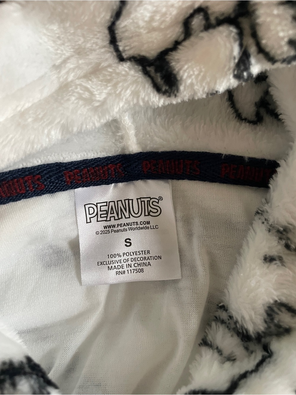 Peanuts Snoopy Cozy White Zip Up Hoodie Small - Picture 4 of 4